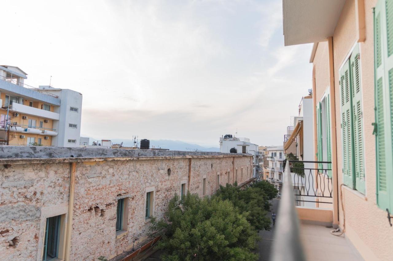 The Central Boutique Apartments Heraklion  Exterior photo